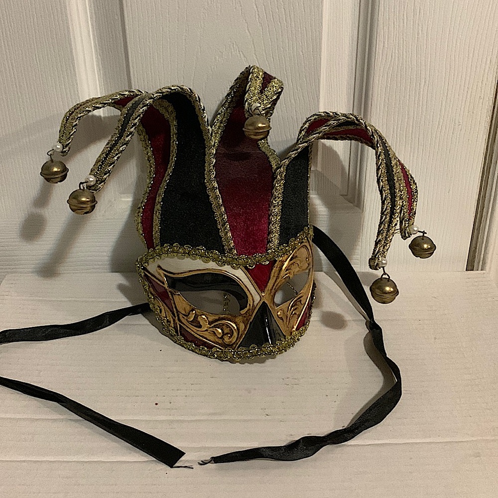 Italian hand pained mask!